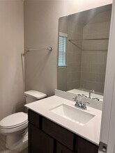 8420 Int'l Fls Dr in Porter, TX - Building Photo - Building Photo