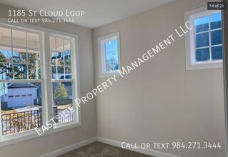 1185 St Cloud Loop in Apex, NC - Building Photo - Building Photo