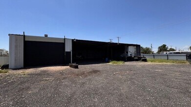 6015 N Golder Ave in Odessa, TX - Building Photo - Building Photo