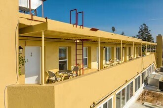 411 California Ave in Palo Alto, CA - Building Photo - Building Photo