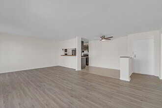 1422 Rock Glen Ave in Glendale, CA - Building Photo - Building Photo