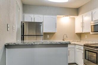 4114 Avondale Ave, Unit 2 in Dallas, TX - Building Photo - Building Photo