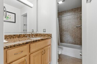 55 Fairmount Ave in Oakland, CA - Building Photo - Building Photo