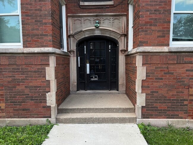 10500 S Wabash Ave in Chicago, IL - Foto de edificio - Building Photo
