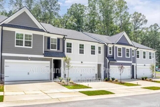 6943 Doddridge Ln in Cary, NC - Building Photo - Building Photo