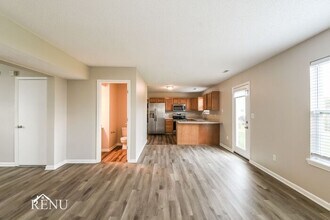 19307 Fox Chase Dr in Noblesville, IN - Building Photo - Building Photo