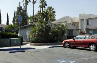 Sunpointe Village Apartments in San Bernardino, CA - Building Photo