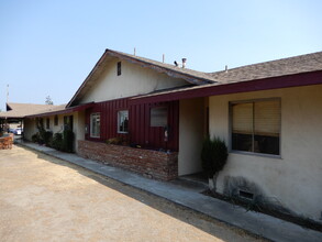 248 S Oak St in Orange, CA - Building Photo - Building Photo