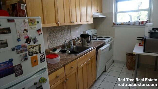 15 Commonwealth Ct, Unit 2 in Boston, MA - Building Photo - Building Photo