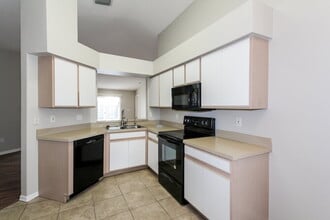 13403 Prestwick Dr in Riverview, FL - Foto de edificio - Building Photo