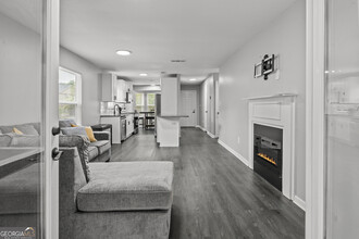140 Cumberland Ct in Athens, GA - Building Photo - Building Photo