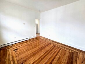 63 Stewart St in Quincy, MA - Building Photo - Building Photo