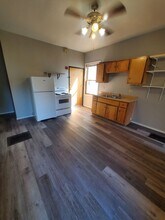 1655 N Van Buren St 6 unit in Milwaukee, WI - Building Photo - Interior Photo