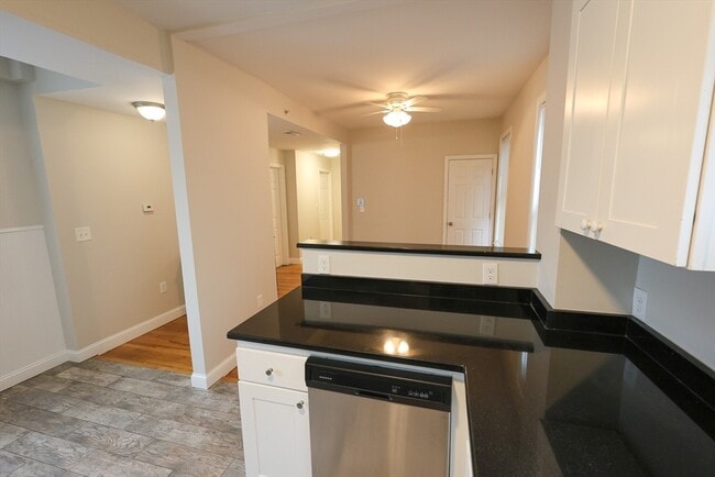 36 Winthrop St in Everett, MA - Building Photo - Building Photo