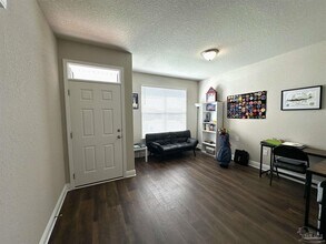 5365 Parkside Dr in Pace, FL - Building Photo - Building Photo