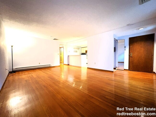 28 Parkman St in Brookline, MA - Building Photo - Building Photo