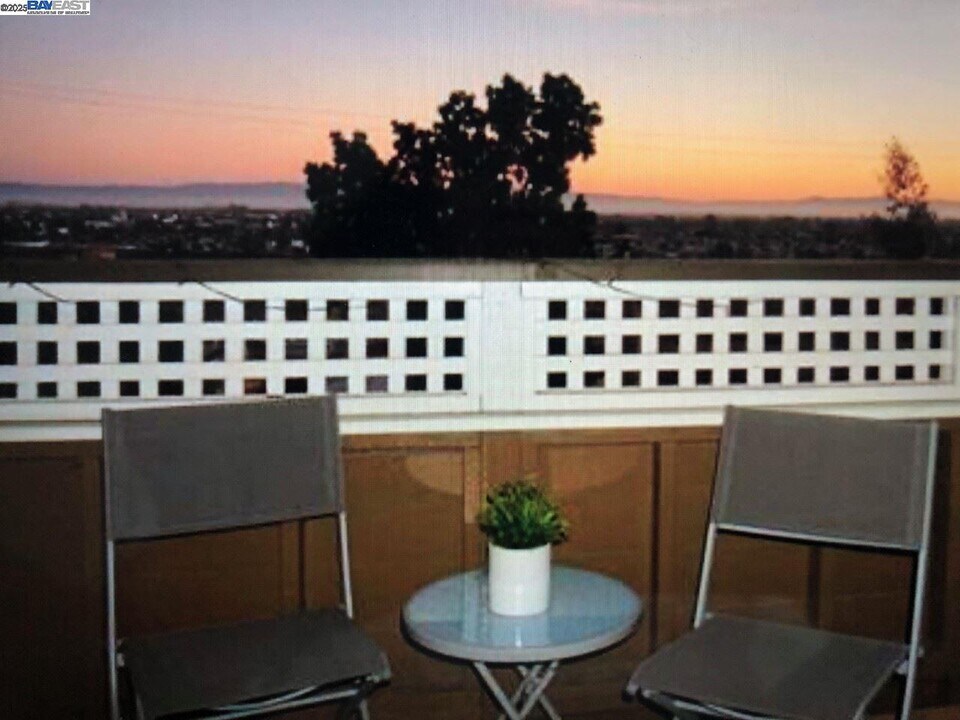 29573 Highgate Dr in Hayward, CA - Building Photo