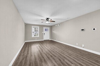 1197 Old Charlotte Trace in Clarksville, TN - Building Photo - Building Photo