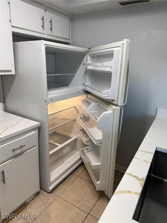 property at 3004 Santa Barbara Blvd