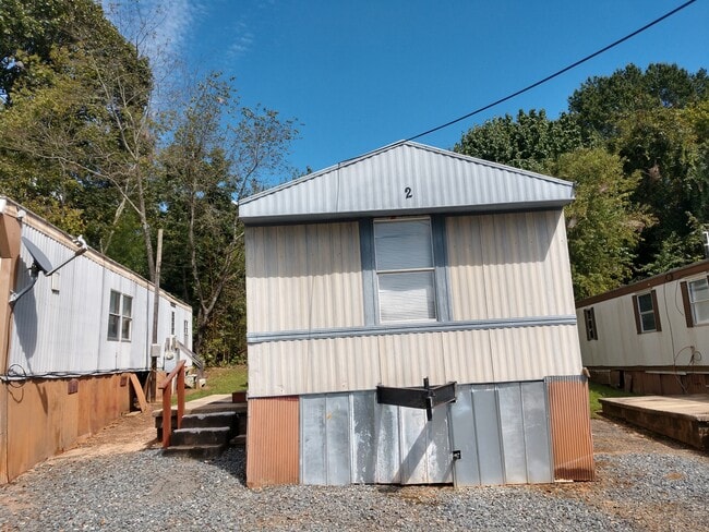 property at 7960 Reynolda Rd