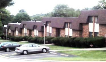 The Atwood Apartments in Pittsburgh, PA - Building Photo - Building Photo