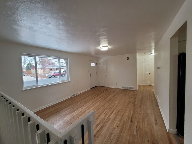 12104 E Nevada Pl in Aurora, CO - Building Photo - Building Photo