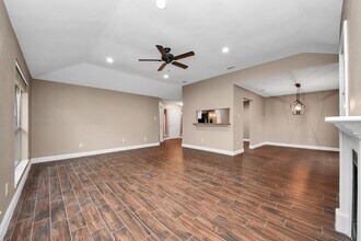 2227 S Ferrisburg Ct in Sugar Land, TX - Building Photo - Building Photo