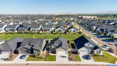 4364 W Sunny Cove St in Meridian, ID - Building Photo - Building Photo