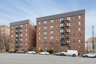 3600 Fieldston Rd in Bronx, NY - Building Photo - Building Photo