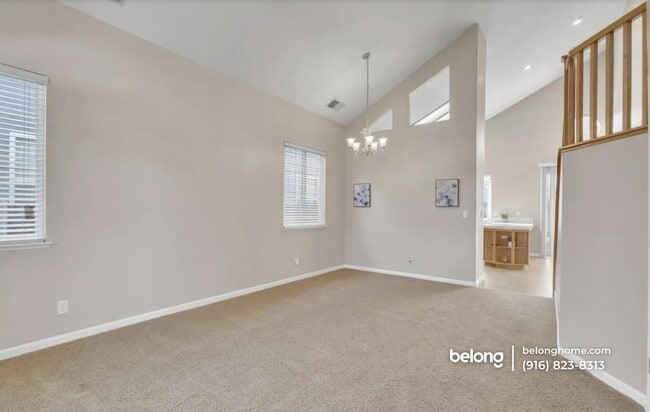 9412 Viridian Way in Elk Grove, CA - Foto de edificio - Building Photo