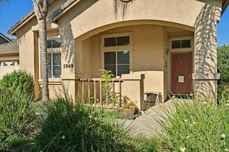 5849 Webb St in Riverbank, CA - Building Photo - Building Photo