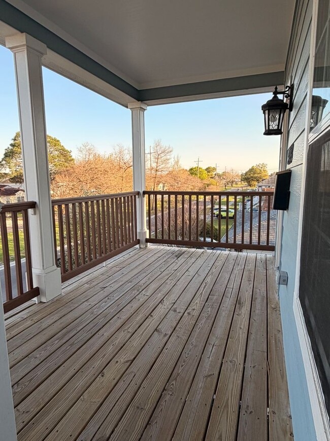 5748-5748 Cameron Blvd in New Orleans, LA - Building Photo - Building Photo