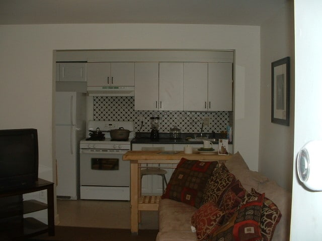 2582 Richmond Terrace, Unit 2 in Staten Island, NY - Foto de edificio - Building Photo