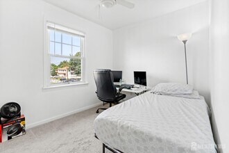 66 Taft Ave in Edison, NJ - Building Photo - Building Photo