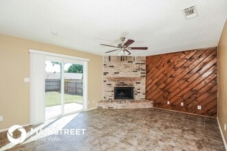 4210 Maple Springs Dr in Arlington, TX - Building Photo - Building Photo
