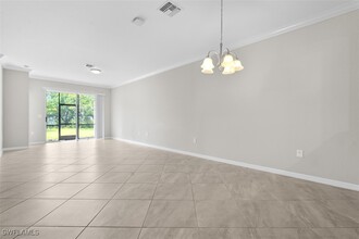 4268 Lemongrass Dr in Ft. Myers, FL - Building Photo - Building Photo