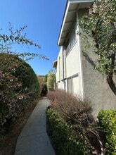 4152 Camino Islay in San Diego, CA - Building Photo - Building Photo