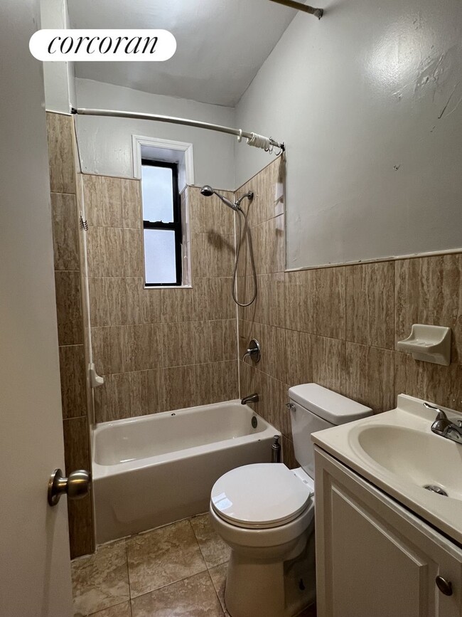 1243 36th St in Brooklyn, NY - Building Photo - Building Photo