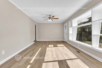 1959 Laurel Ln in Decatur, GA - Building Photo - Building Photo