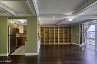 1224 S Peninsula Dr in Daytona Beach, FL - Building Photo - Building Photo