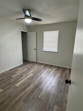 1833 Pelican Dr N in Azle, TX - Foto de edificio - Building Photo