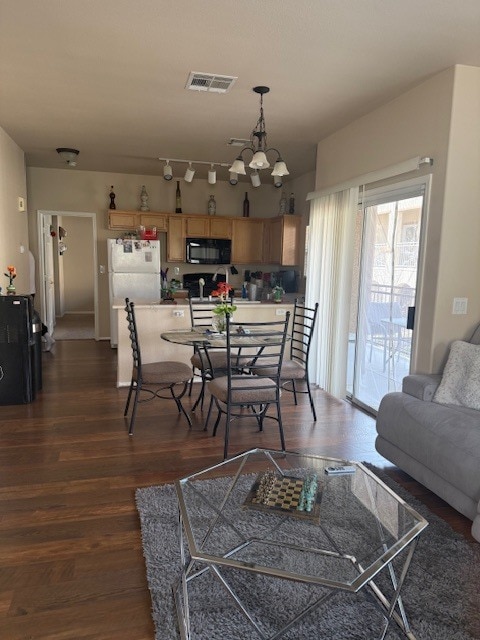 3805 Juno Beach St, Unit 204 in Las Vegas, NV - Foto de edificio - Building Photo