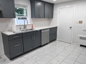 48 Aberdeen Rd in Framingham, MA - Building Photo - Building Photo