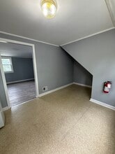 29 W 7th St, Unit 2nd floor in Clifton, NJ - Building Photo - Building Photo