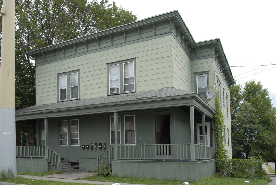 44 Griswold St in Binghamton, NY - Foto de edificio