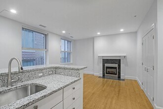 140 Boylston St in Boston, MA - Building Photo - Building Photo