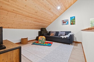 162 Paradise Dr in Ashford, WA - Building Photo - Building Photo