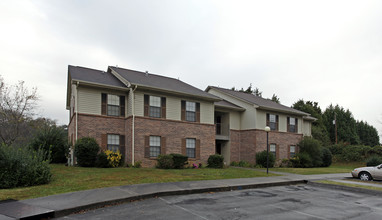 Hines Valley Apartments in Lenoir City, TN - Building Photo - Building Photo