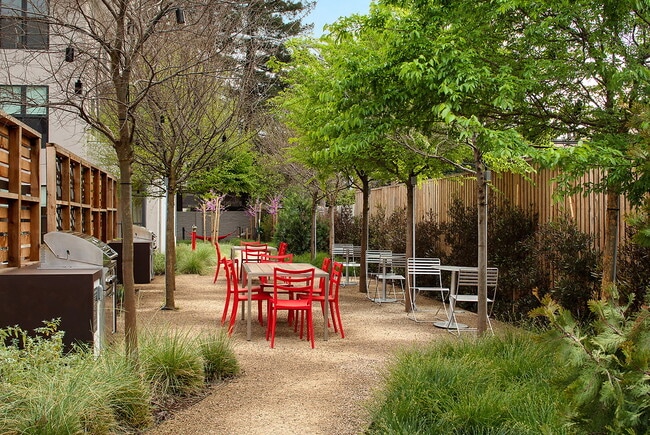 ARLO Mountain View in Mountain View, CA - Foto de edificio - Building Photo
