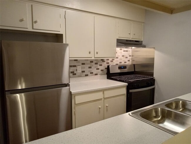 606 W 51st St in Austin, TX - Building Photo - Building Photo